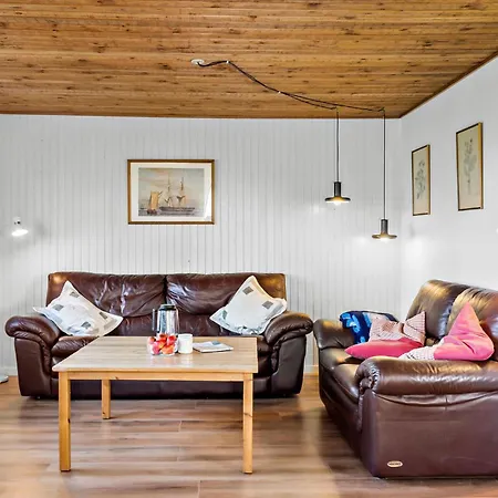 Gorgeous In Harboore With Kitchen Holiday home *